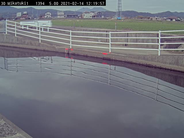 三日月１号排水路放流工の平常時の画像です